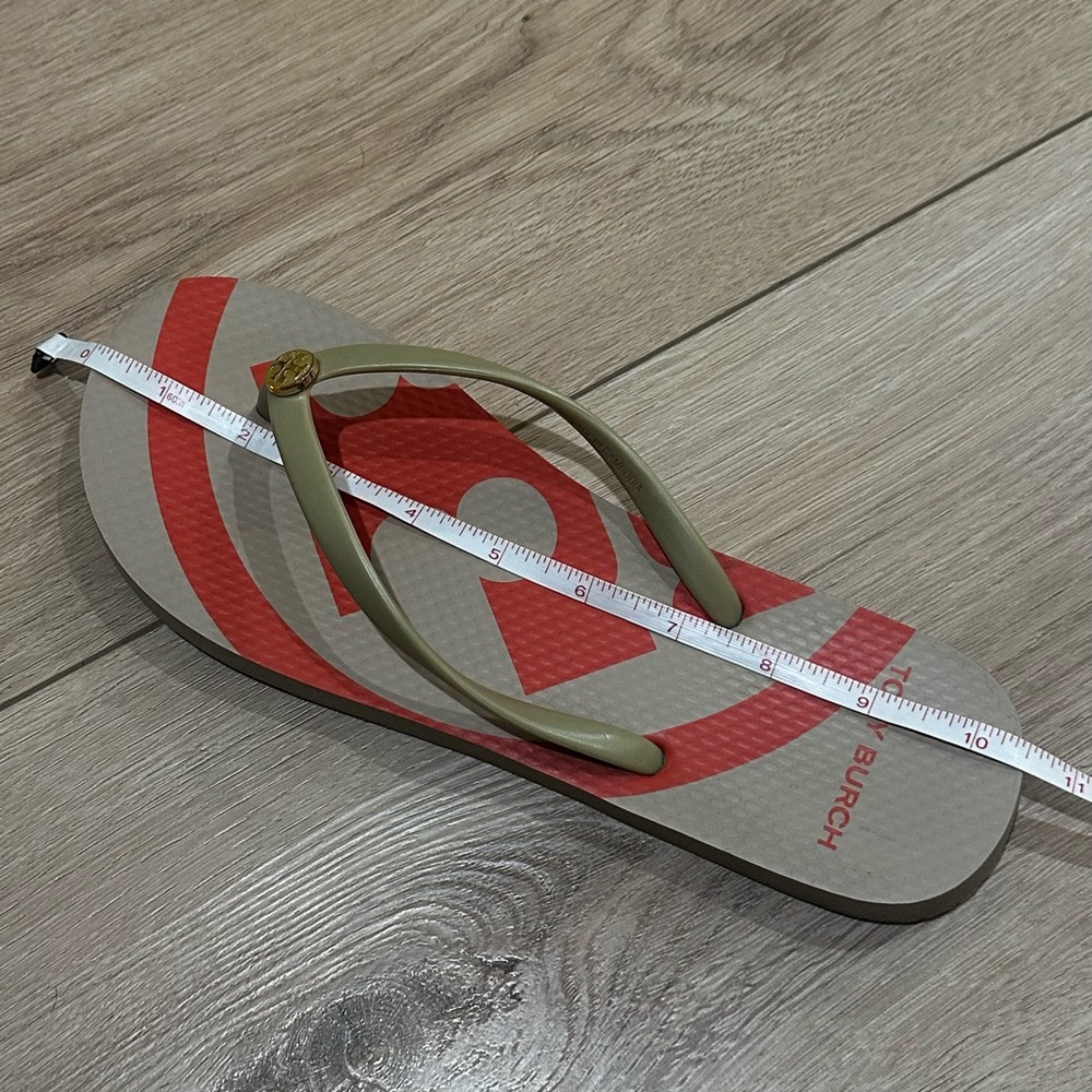 Tory Burch Emory gold logo Italian khaki & orange flip flop Sandals - Picture 6 of 6
